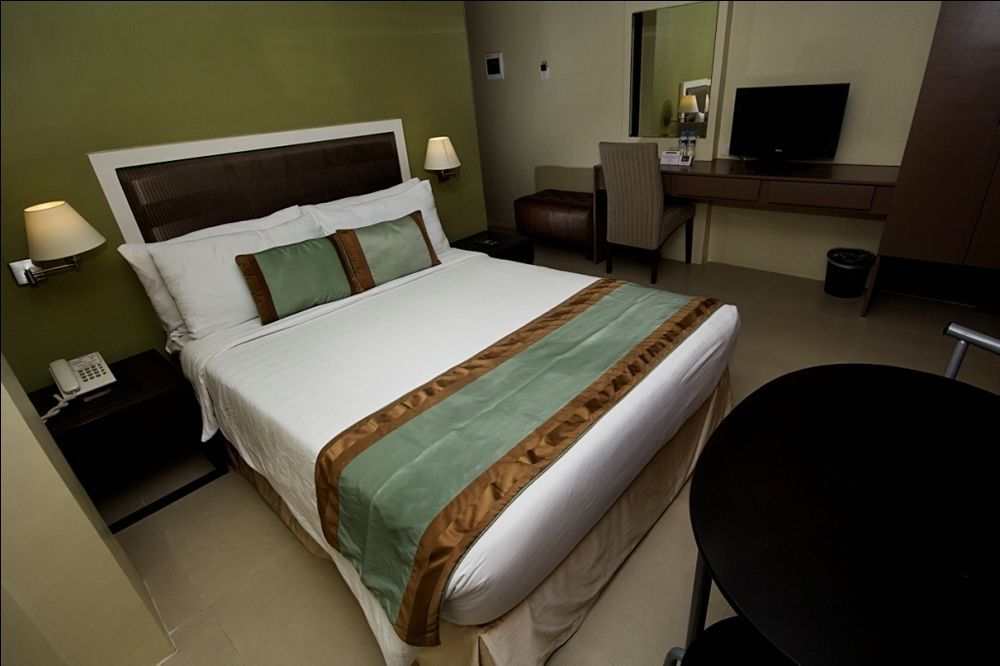 Mango Suites Tuguegarao by Eksteriør bilde