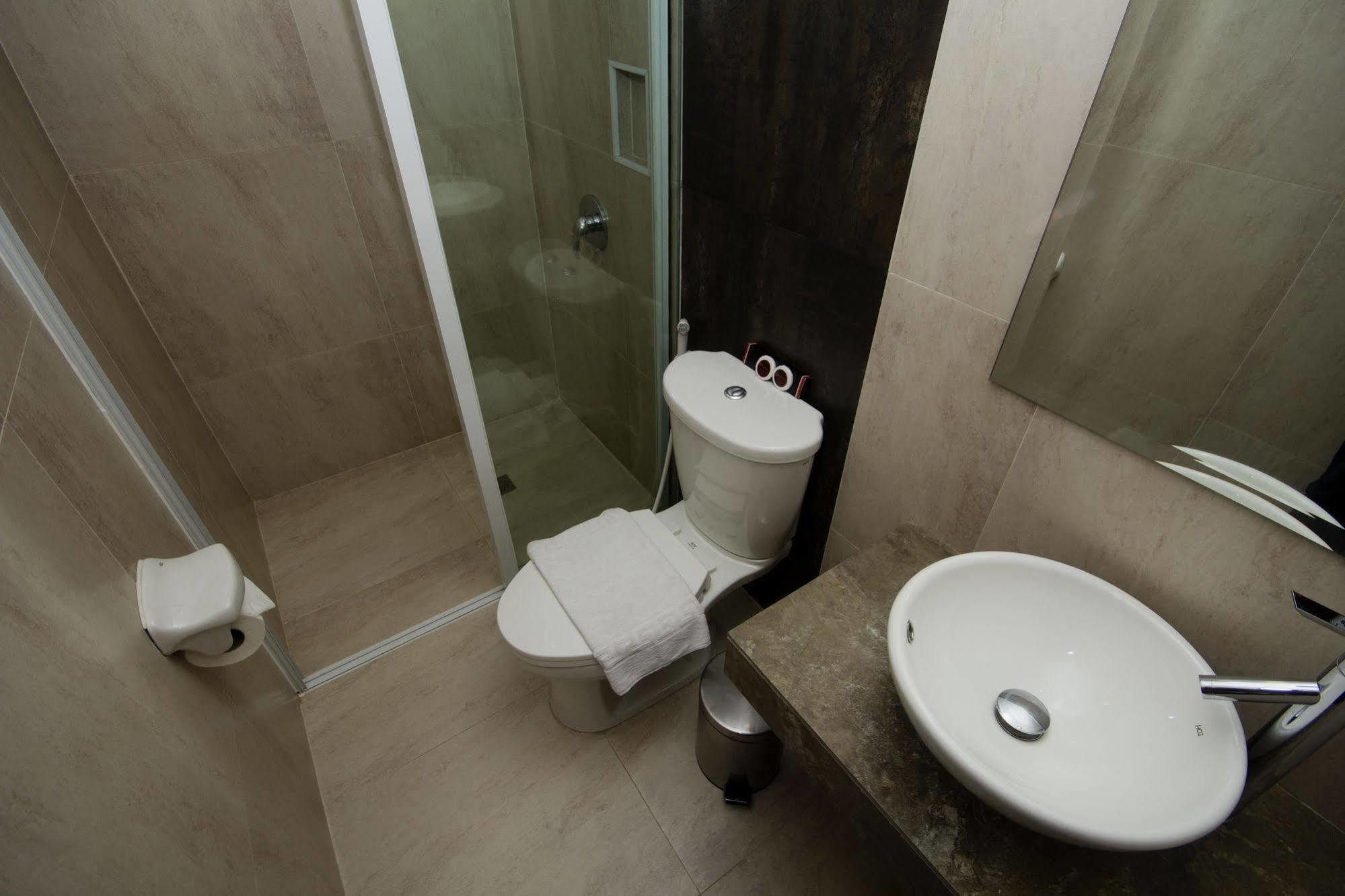 Mango Suites Tuguegarao by Eksteriør bilde